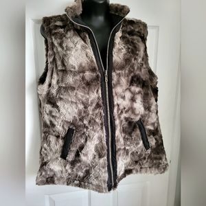 Reversible faux fur vest